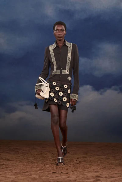 Look 46